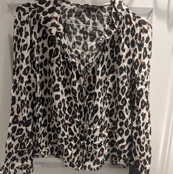 Zara ruffle neck blouse - Picture 1 of 3